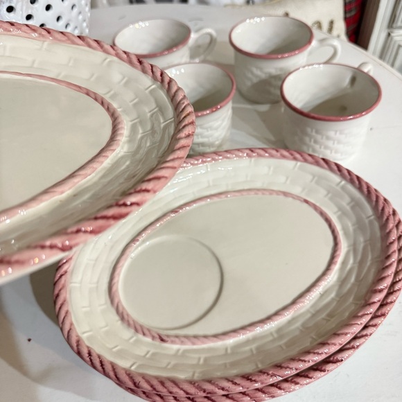 Home: Plate & Cup Basket Weave Porcelain Portugal Sets - Picture 10 of 17